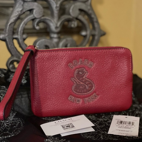 COACH NWT New Year Corner Zip Wristlet With Snake Graphic Lunar New Year - Picture 3 of 16